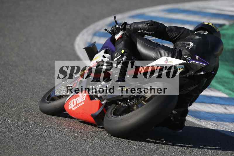 /Archiv-2024/02 29.01.-02.02.2024 Moto Center Thun Jerez/Gruppe gelb-yellow/backside